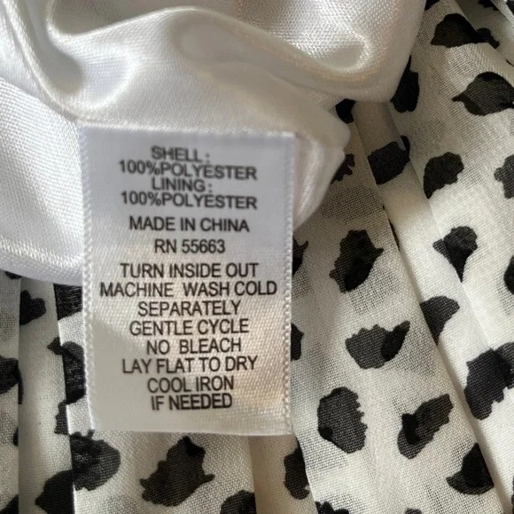 Joie Black and White Patterned Pleated Maxi Skirt Size Small Business Casual - Picture 8 of 10